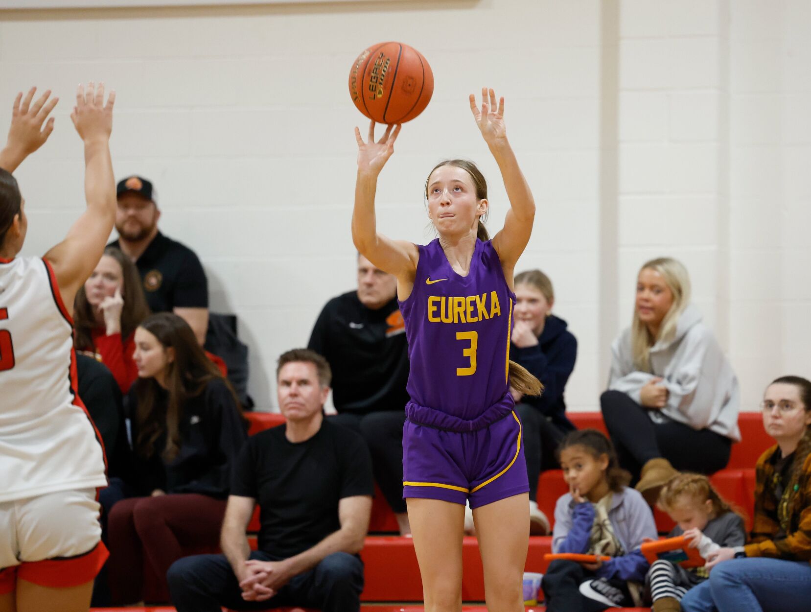 Visitation Christmas Tournament, first round: Ursuline v. Eureka